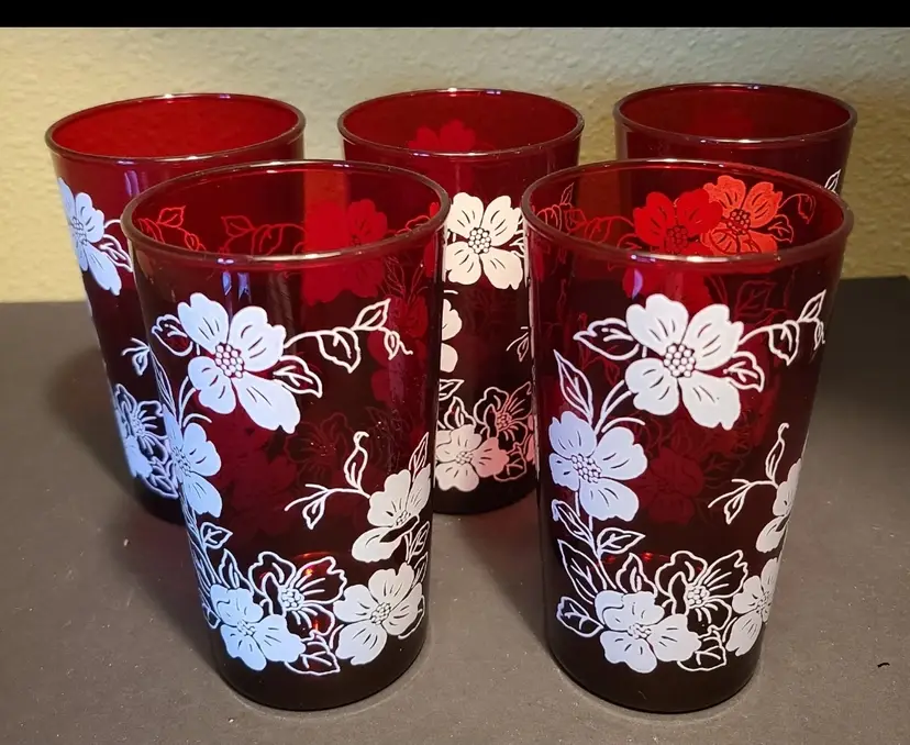 (5) Vintage Anchor Hocking White Dogwood Flowers On Royal Ruby Red Tumblers