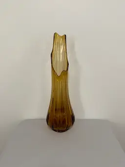 LE Smith dark amber ribbed swung vase