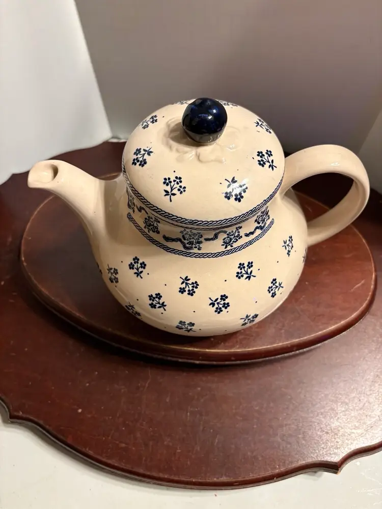 1976 Laura Ashley Ironstone Petite Fleur Teapot