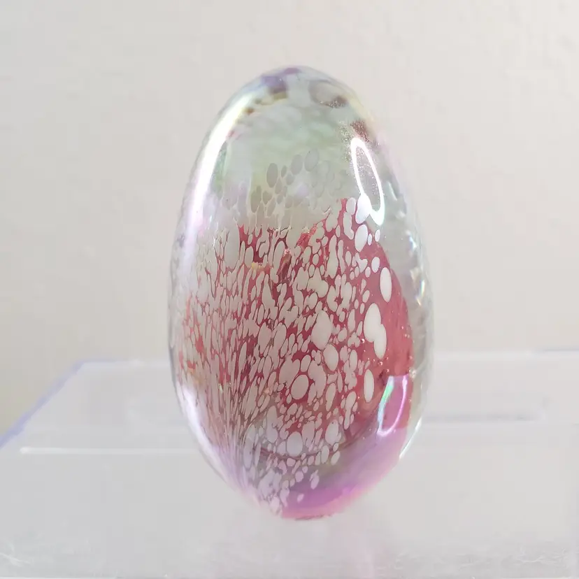 Vintage 1984 Mount St Helens Hand Blown Art Glass Paperweight Egg Iridescent