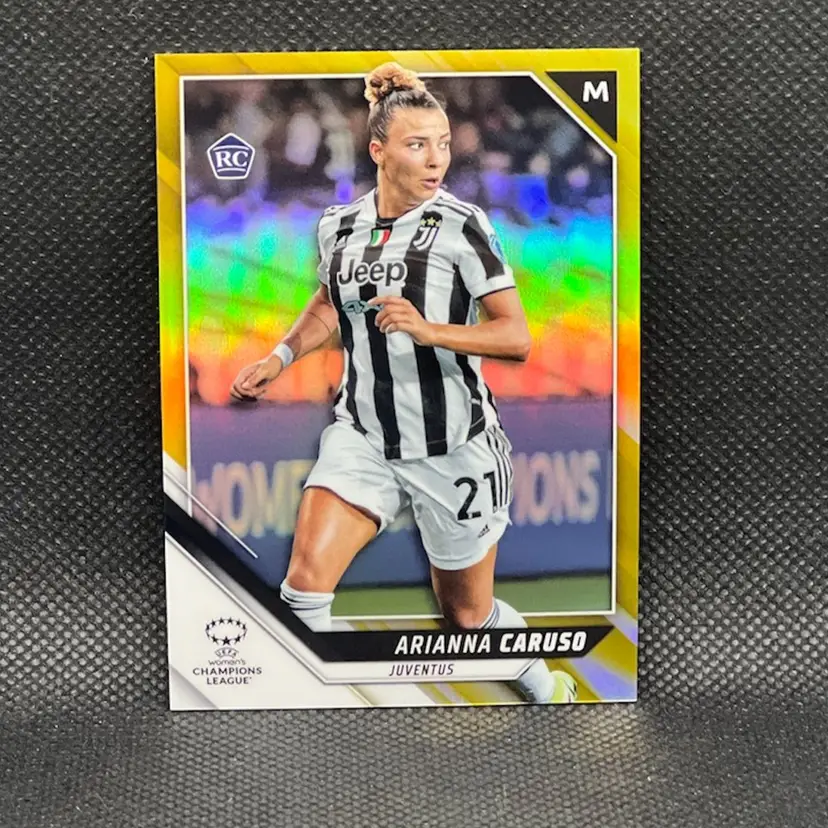 Arianna Caruso 2021/22 Topps Chrome UEFA Women Gold /50 Soccer Card