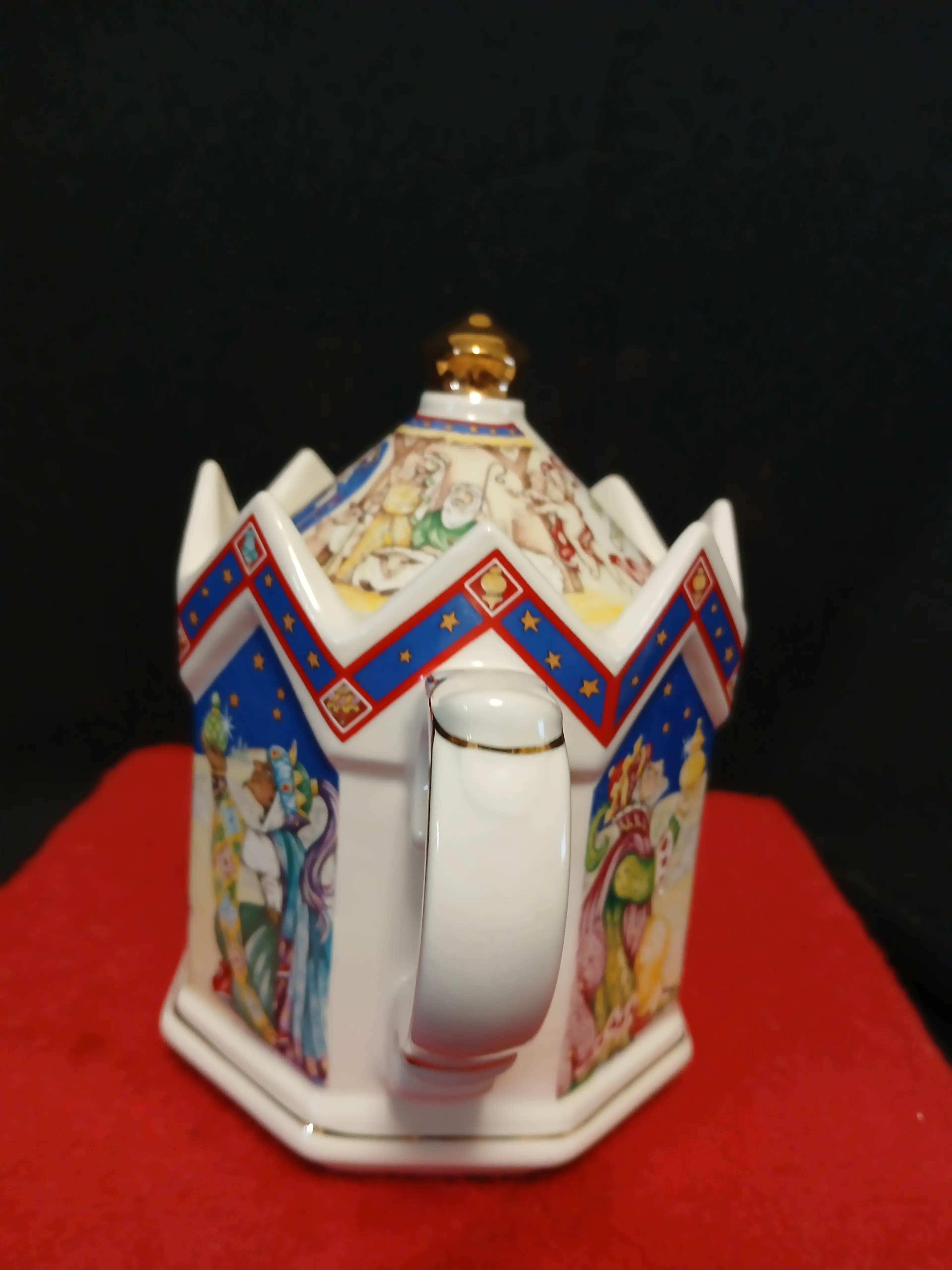 Image 4 of 10