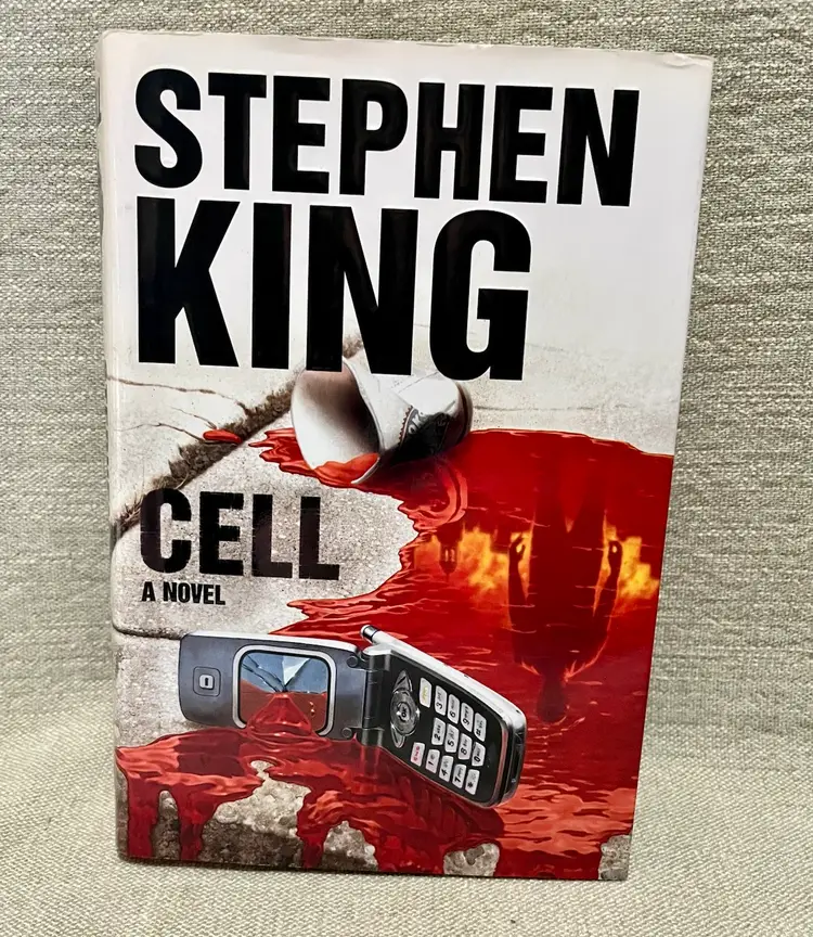 Stephen King Cell A Novel Horror Post Apocalyptic Science Fiction Thriller HCDJ