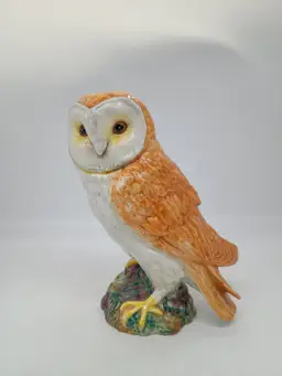 Vintage Beswick England Wildlife Collectors Barn Owl Bird Porcelain Figurine #1046  7.5"