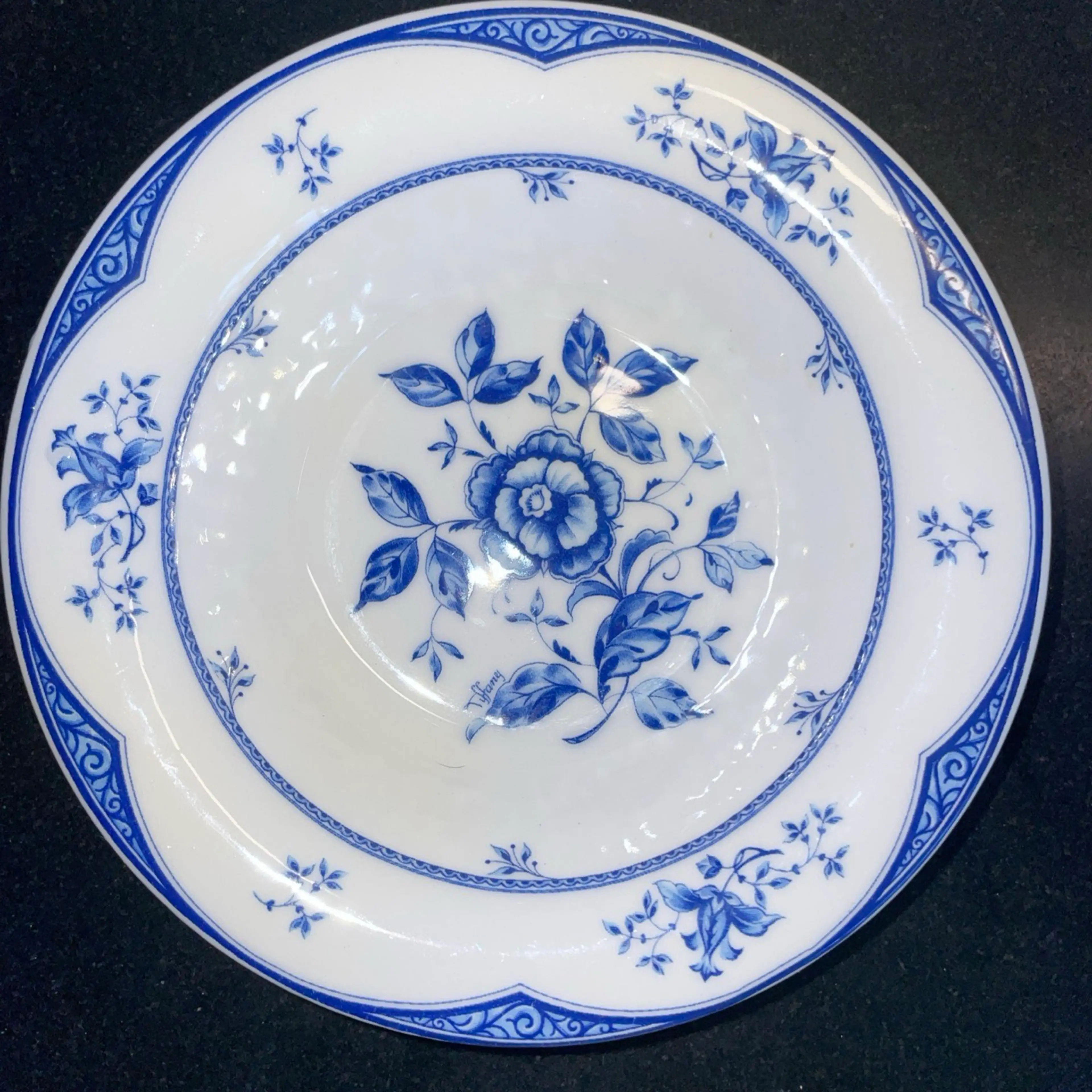 Image 3 of 9