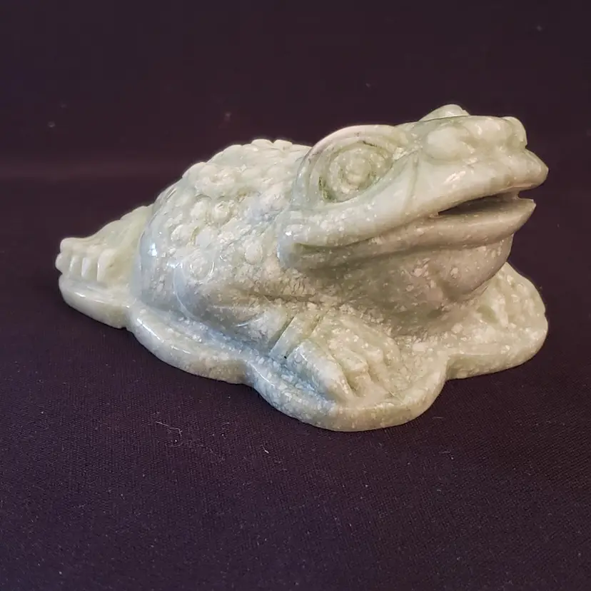 Frog Toad Stone Figurine 3 Leg Money Good Luck Wealth Unbranded 3¾" Long Feng Shui
