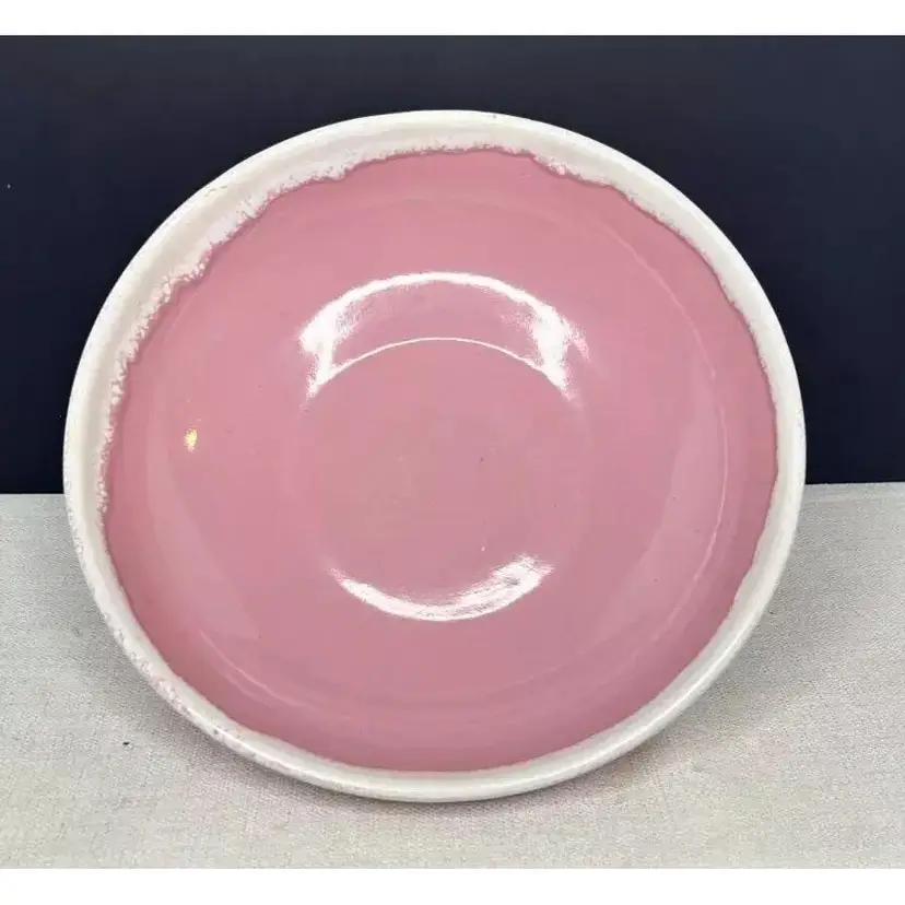 #01 - Vintage Hull Crestone Pink Pottery Bowl w/White Drip Edge Serving Bowl ~ 1960's