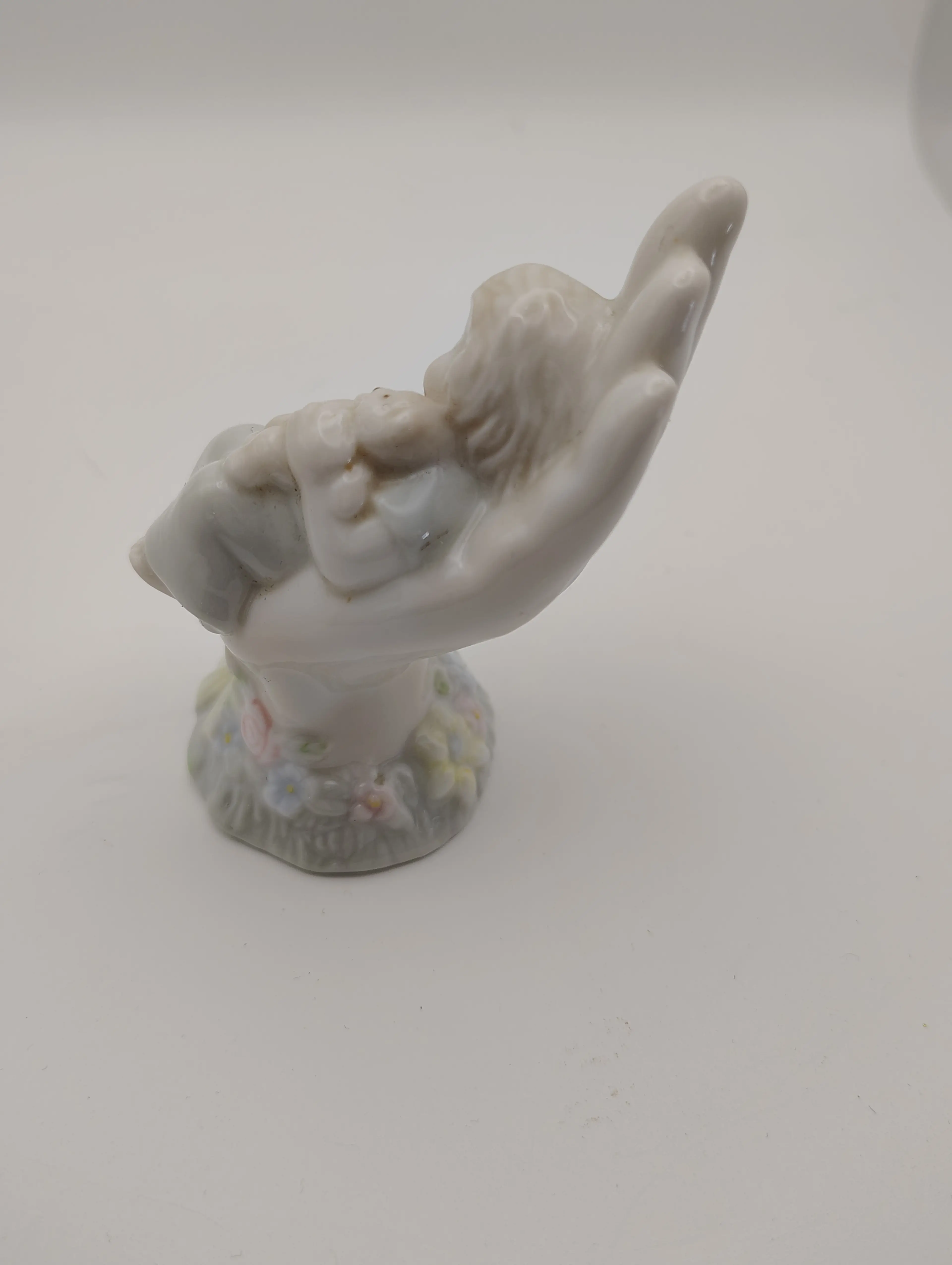 Image 2 of 5