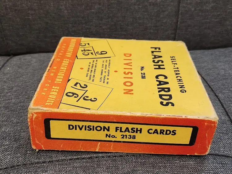 Vintage 1945 Division Flash Cards Set