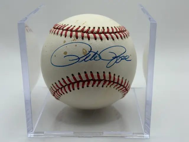PETE ROSE Signed (AUTO) Baseball GAME USED JSA Certification