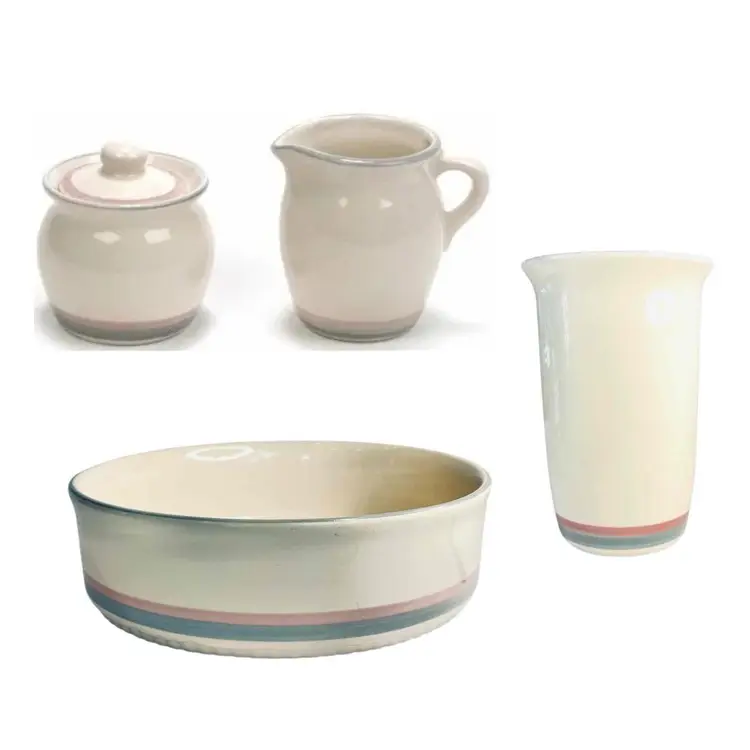 VINTAGE STONEWARE 
POTTERY COLLECTION 
By Pfaltzgraff 1986-2002