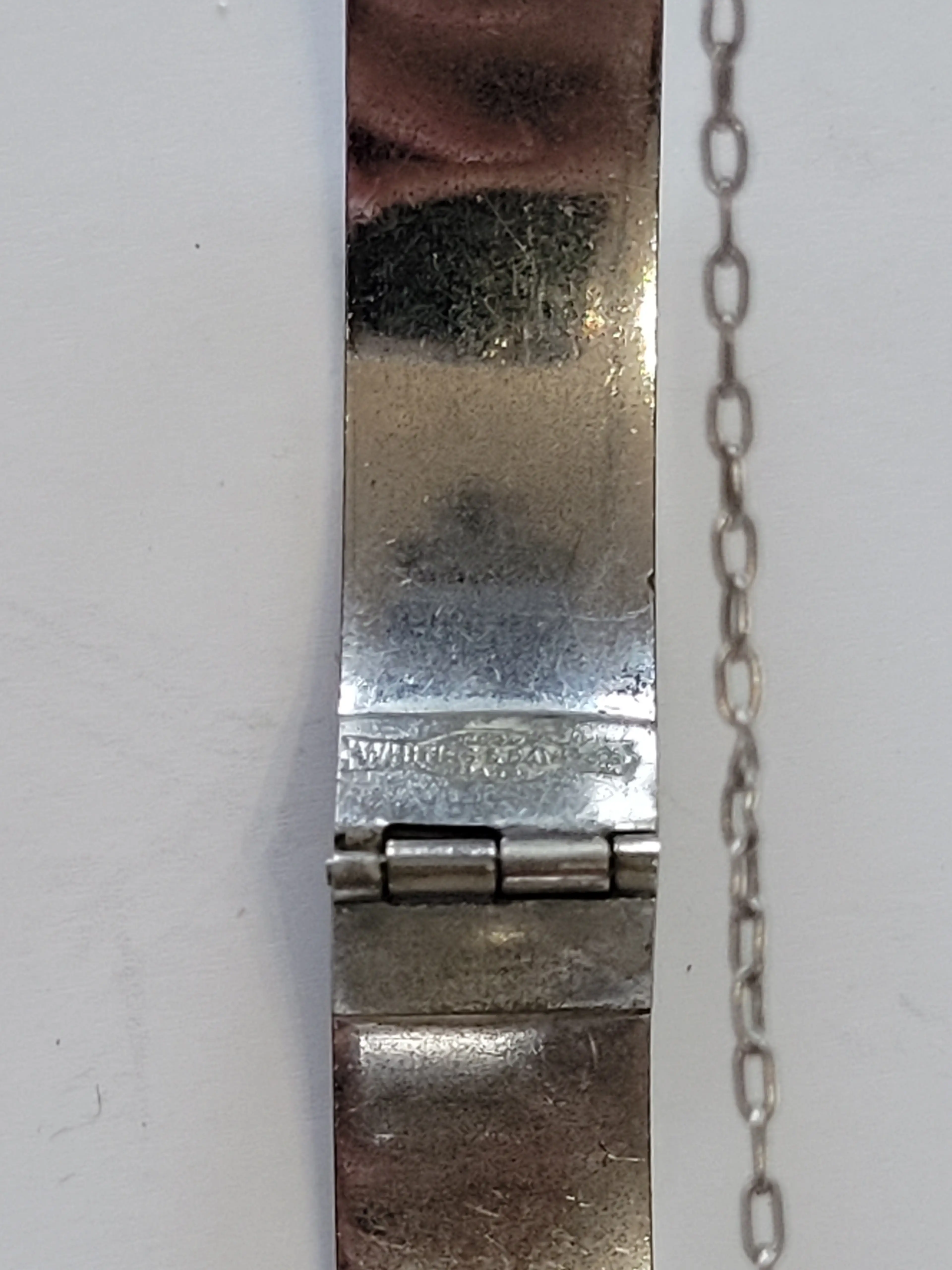 Image 4 of 4