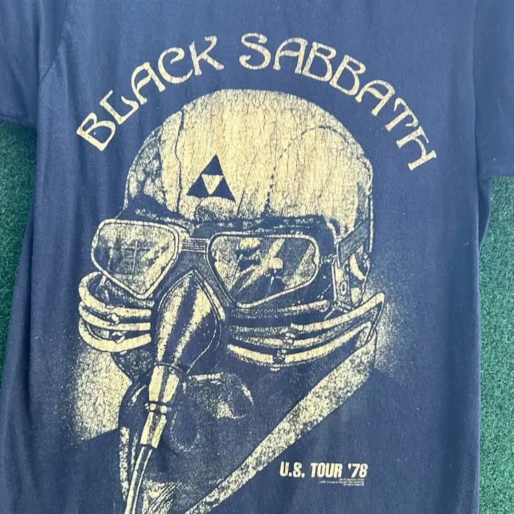 Black Sabbath, Us Tour 78’
Printed Black T-Shirt
With Hangtag 