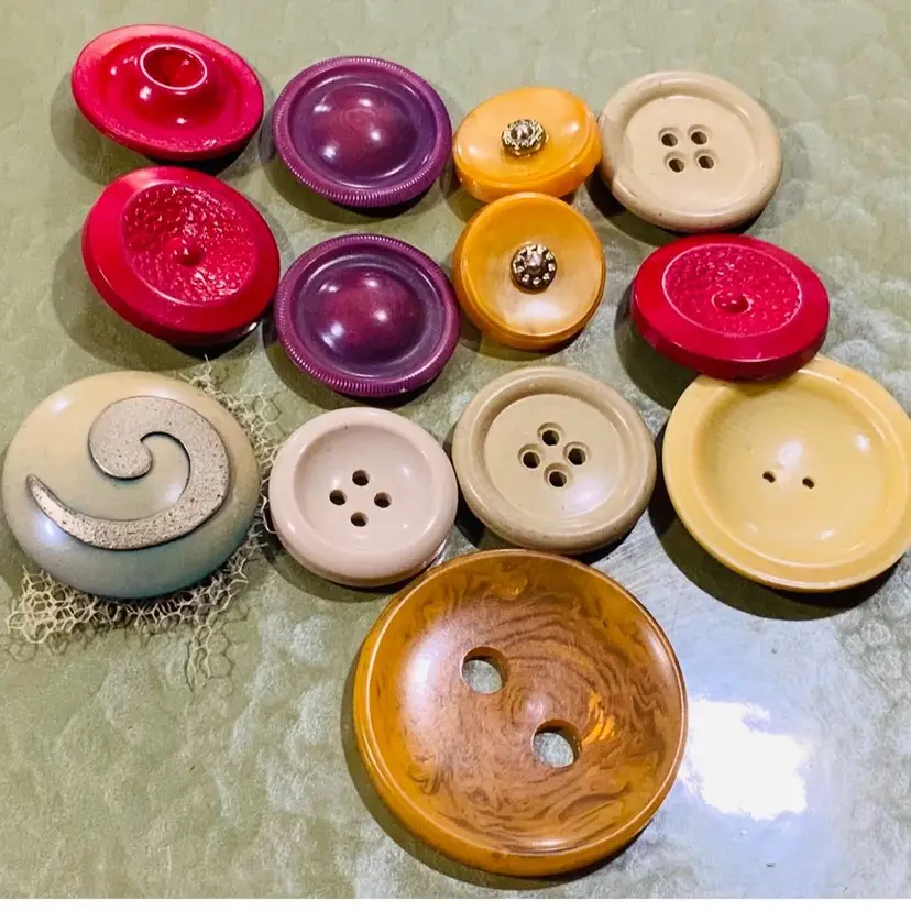 Vintage Buttons Lot Of 12 Assorted Colors Assorted Designs And Assorted Sizes 