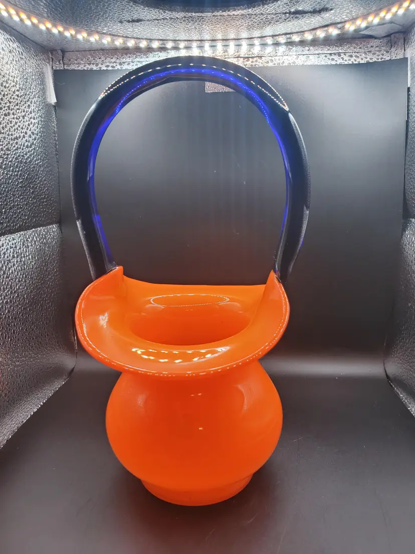 #01 Czech Tango Glass Basket