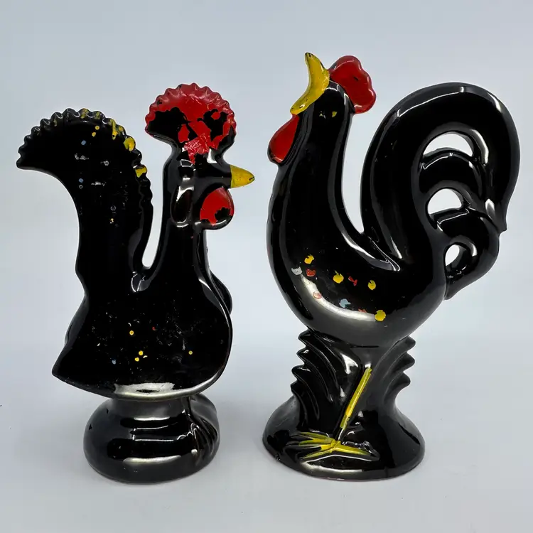 Vintage Rooster Red Clay Salt Pepper Shakers Red Yellow Blue 6.5”