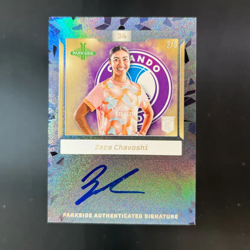 Zara Chavoshi 2025 Parkside NWSL Vol 1 Signature Series Autograph /5 Blue Sparklies Soccer Card