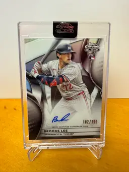 Brooks Lee 2025 Topps Chrome Black Auto /199 - Minnesota Twins