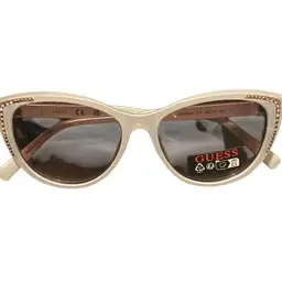 Guess Sunglasses NWOT