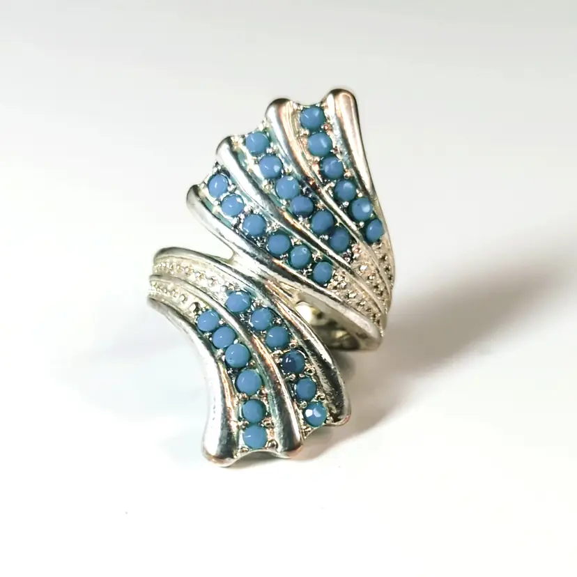 Blue Stones Clear Rhinestones Silver Tone Costume Ring Size 7.5 Fashion Statement