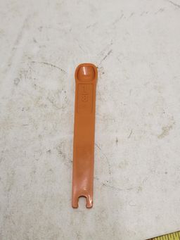 Tupperware 1266-3 Measuring 1/8 tsp teaspoon Replacement Harvest Orange Vtg USA