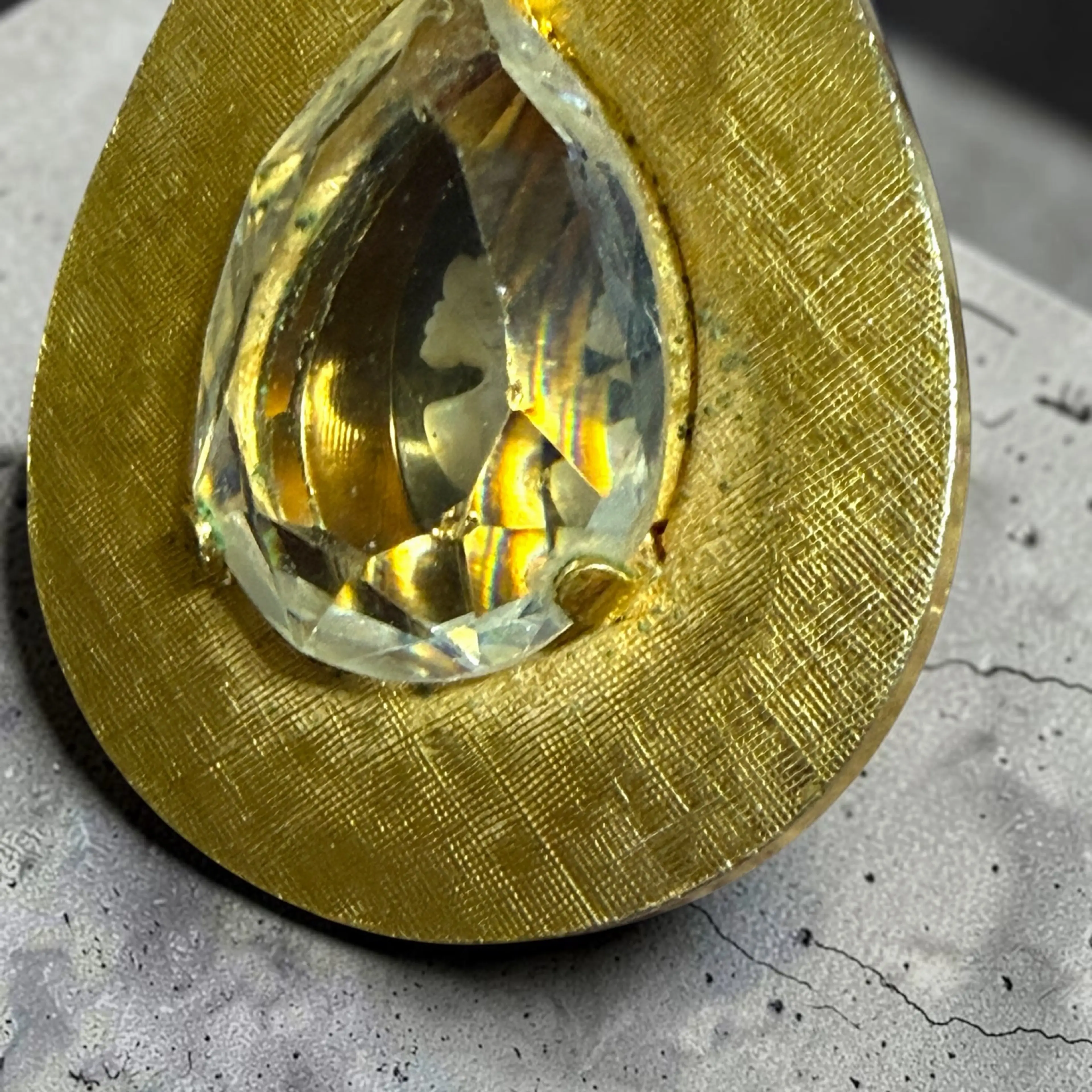 Image 4 of 10