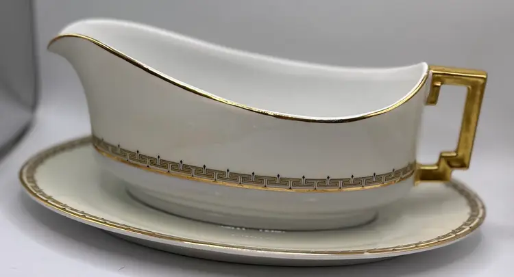 Antique Imperial Heinrich H & Co Regant Gold Trim Gravy Boat Attached Underplate