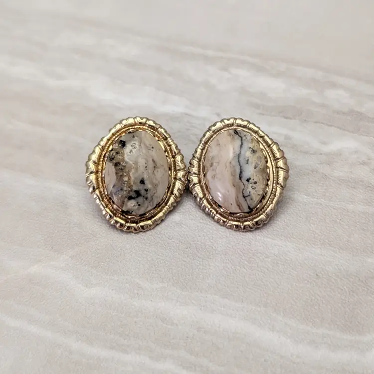 Vintage Clip On Earrings Fancy Gold Tone Halo with Possible Stone Center