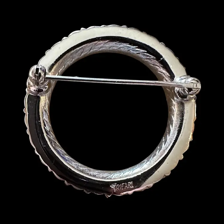 Vintage Crown Trifari Seed Pearl Round Silver-tone Brooch