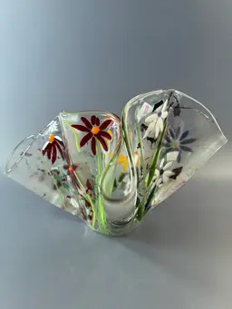 Vi Laux Art Glass Handkerchief Vase 6” Tall X 9” Wide