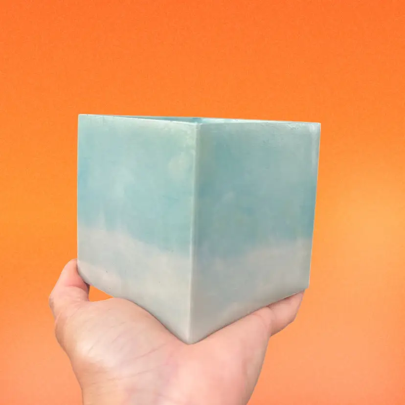 4β Sea Foam Square Concrete Planter
