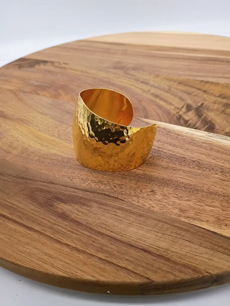 Chunky Hammered Gold Tone Cuff Fashion Bracelet Fits 5-7.5" Wrist.