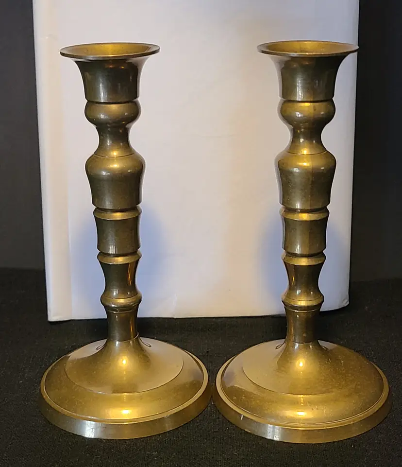Set of 2 Vintage Brass Candlesticks