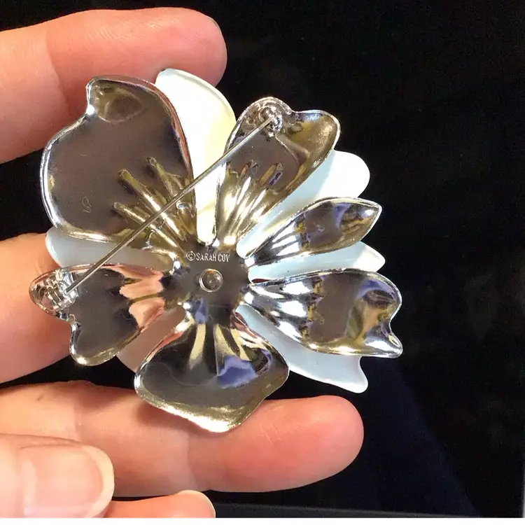 Sarah Coventry Brooch