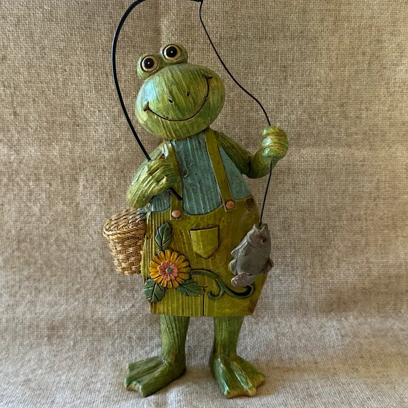Frog Toad Figurine Vintage Fly Fishing Figural Overalls Floppy Fish Basket Pole