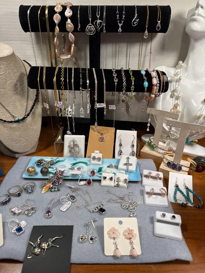 Livestream thumbnail