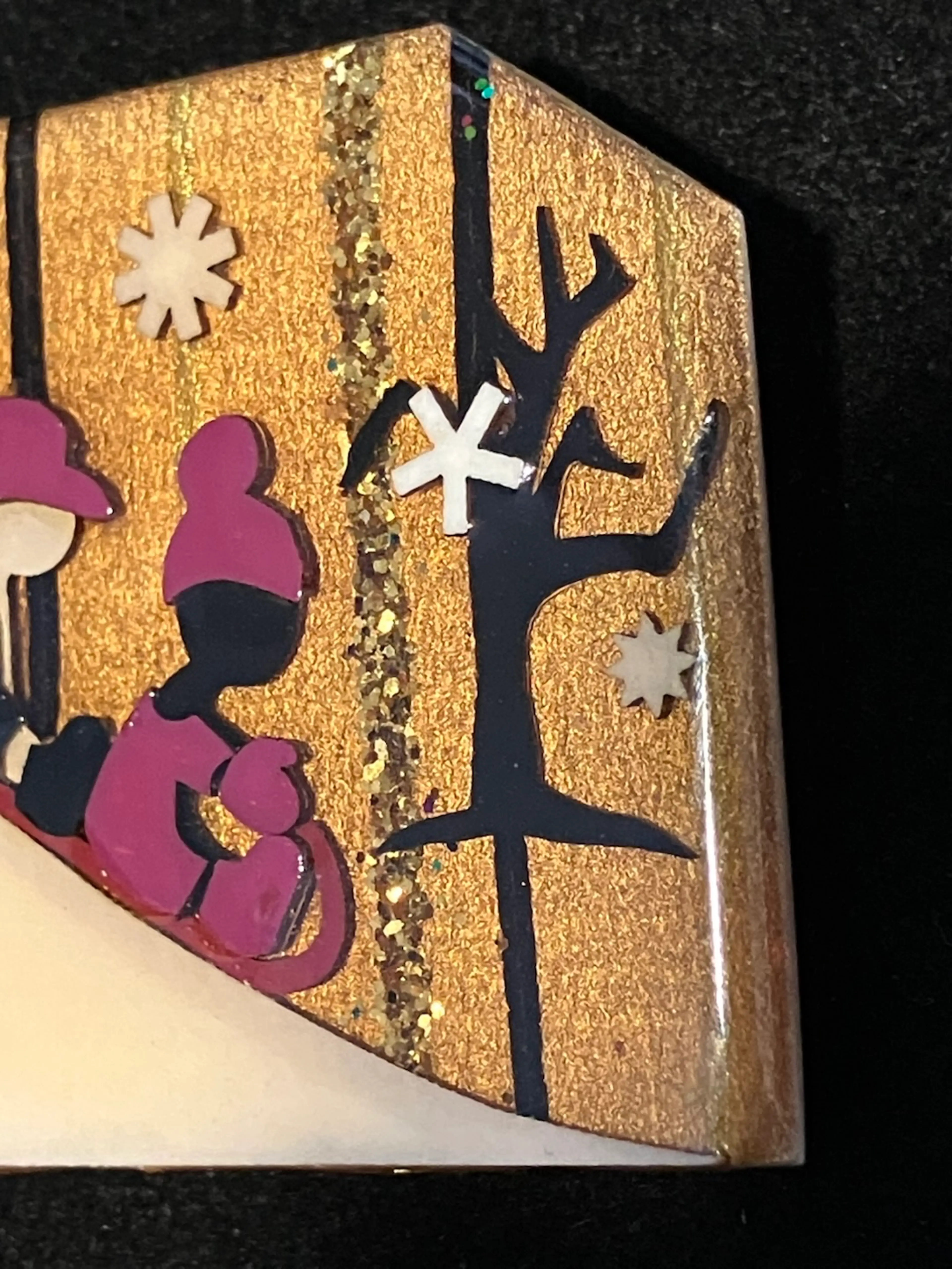 Image 4 of 9