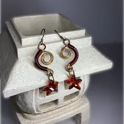 Swirled Wire With Swarovski Starfish