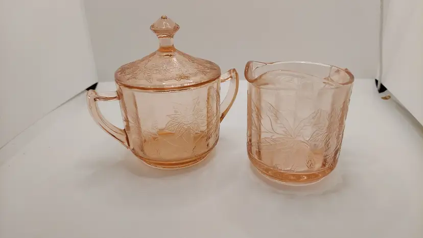 Vintage Jeanette Pink Depression Glass Floral Poinsettia Pattern Cream Sugar