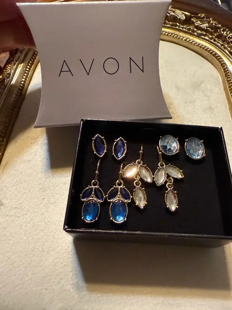 Vintage NOS AVON Midnight Ink 4 Pair Pierced Earrings