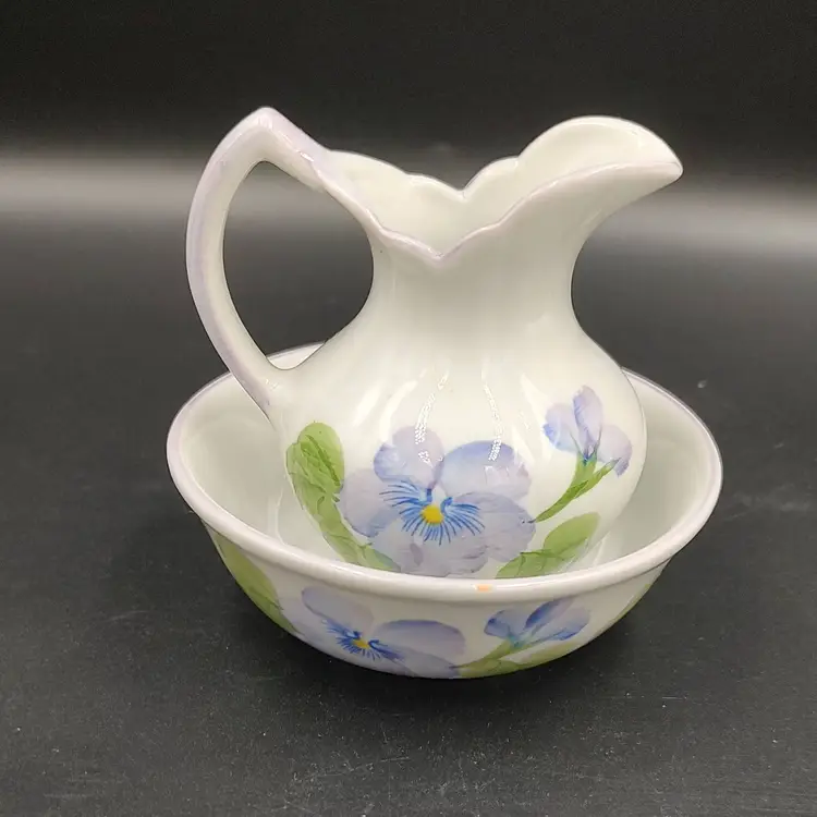 Vtg Andrea By Sadek Miniature Pitcher and Basin Figurine