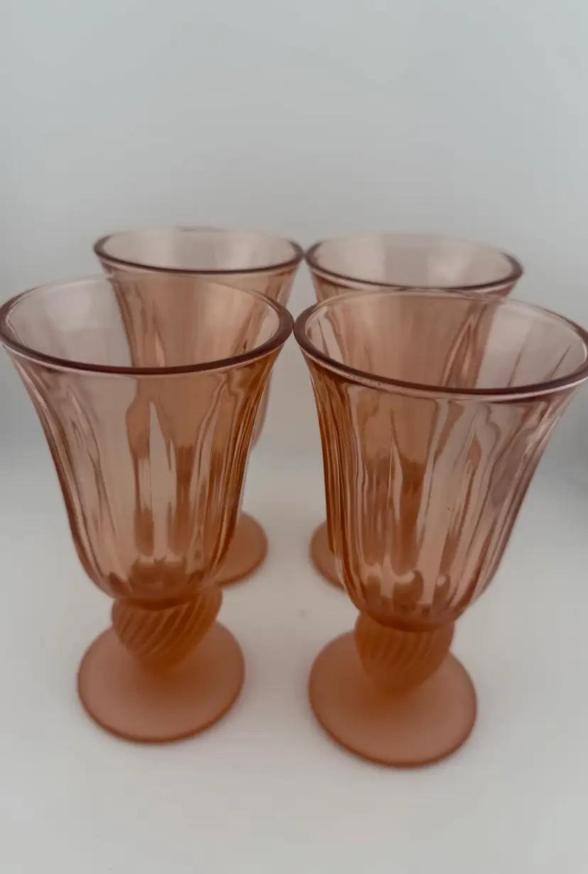 Fostoria Captiva Footed Seashell Glasses