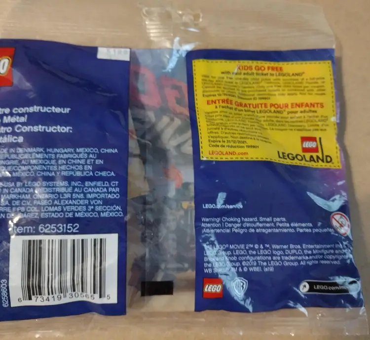 The LEGO Movie 2 Mini Master-Building MetalBeard 42 pcs Building Toy 30528