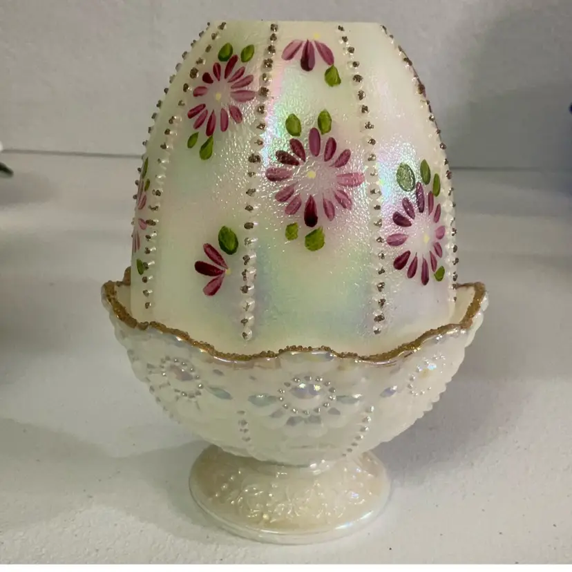 Fenton Opalescent Beaded Daisy Fairy Lamp