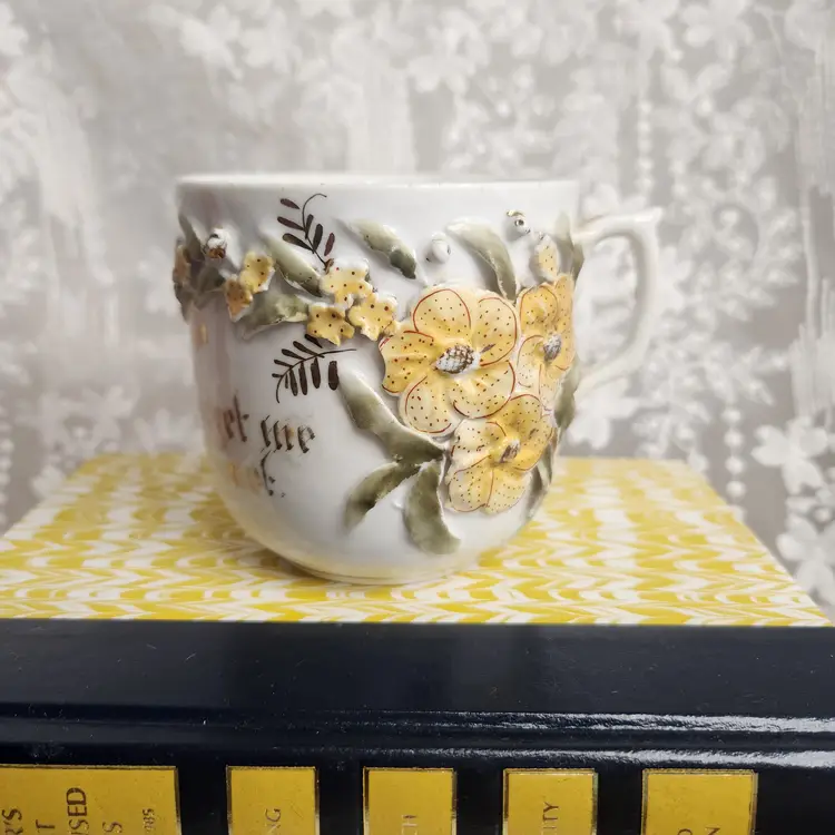 yellow flower mustache cup