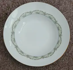 Lenox Colonial Shutter Soup Pasta Bowl 9 1/4"