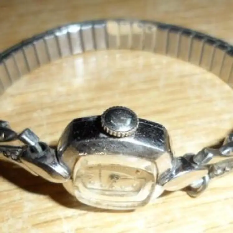 1959 Womans Longines Wittnauer dress watch 4LLV 10k white gold fill case diamond