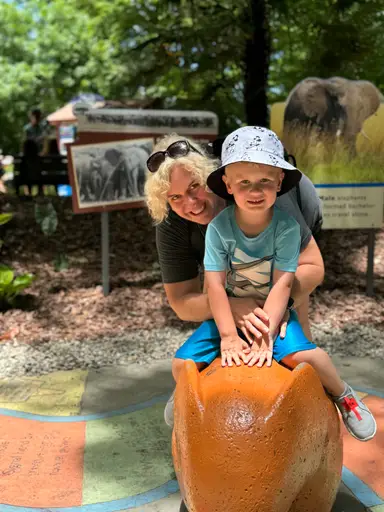 Kristys_Vintage&Contemporary