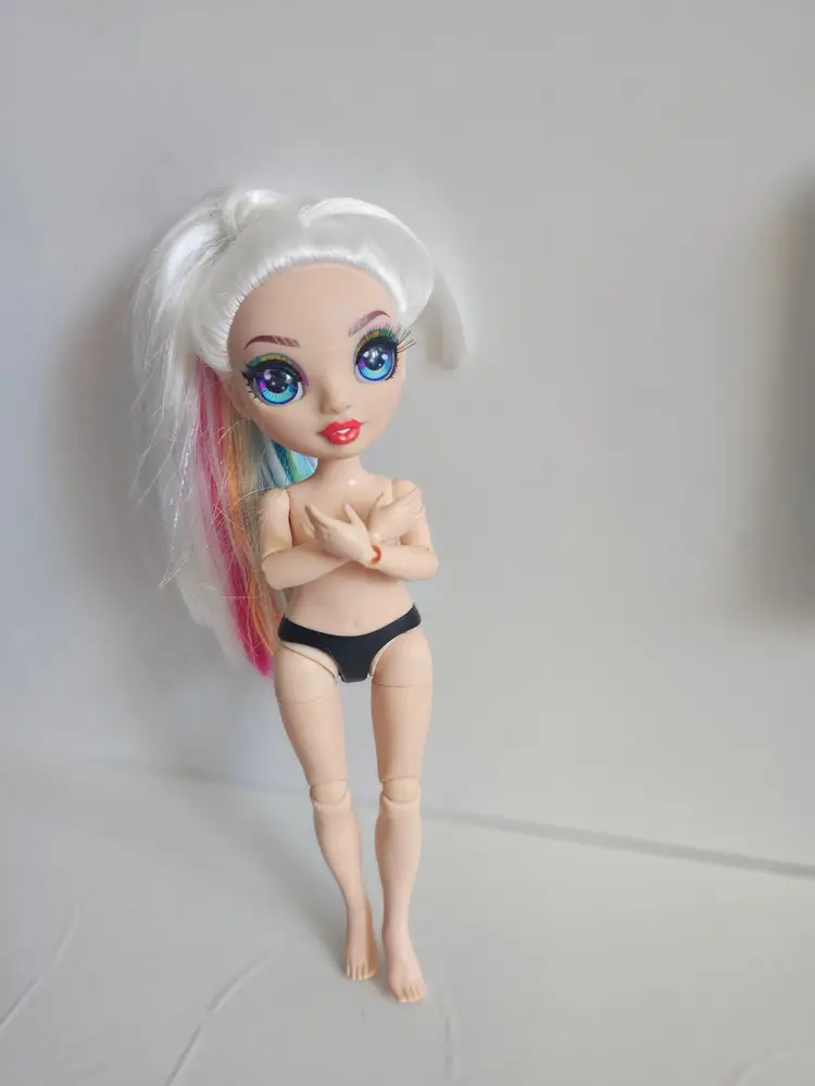 Rainbow Jr High Blond Doll
