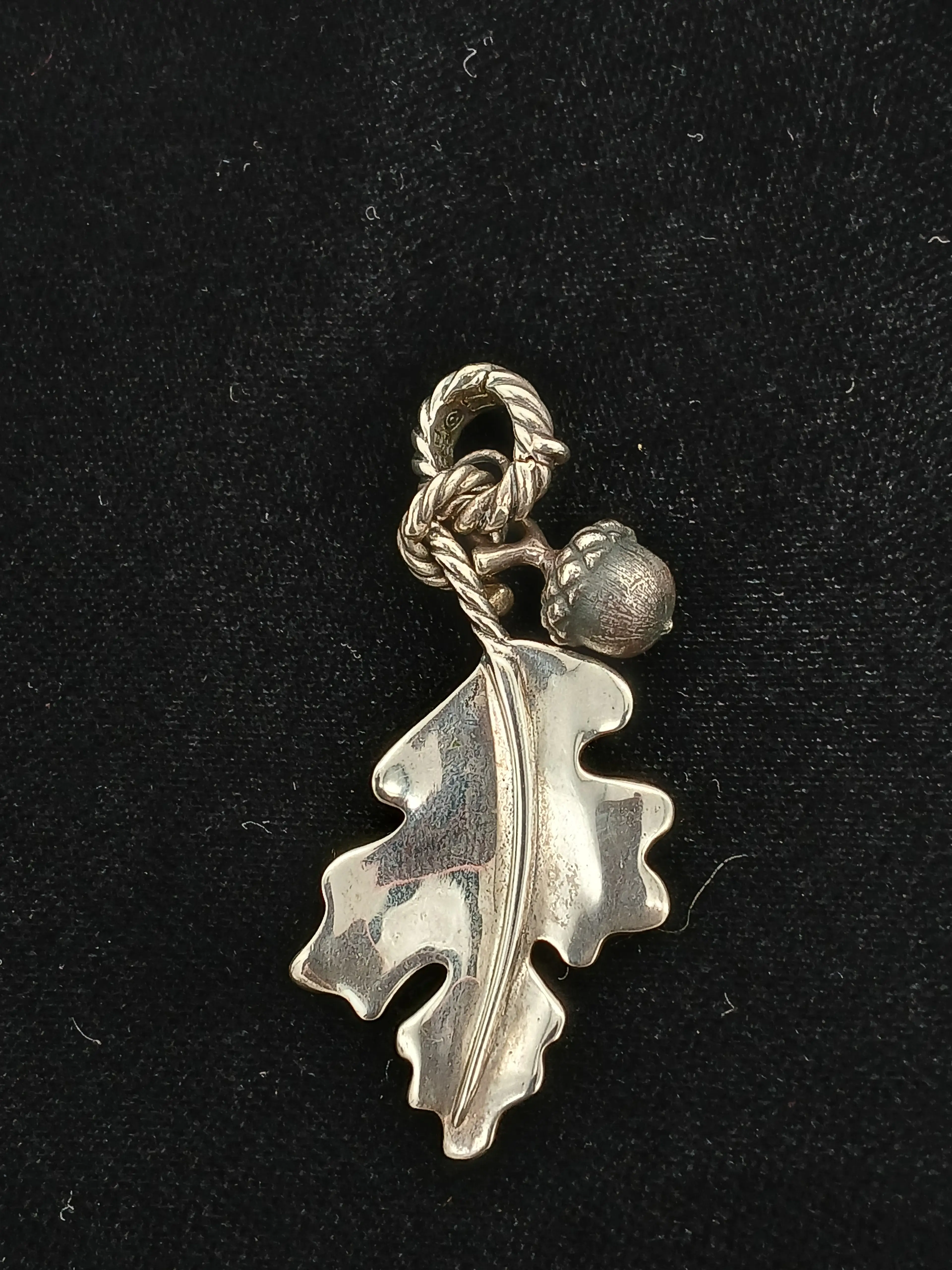 Image 2 of 4